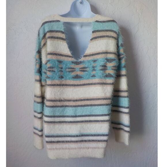 Xhilaration Fluffy Ivory Teal Striped Pullover Sweater Women Large Western Boho - Picture 3 of 7